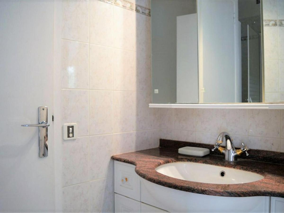 Studio Climatise Au Lavandou Avec Terrasse, Parking Et Environnement Calme - 3 Couchages - Fr-1-251-167 Le Lavandou Ngoại thất bức ảnh
